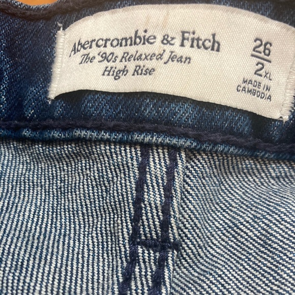 Abercrombie & Fitch 90s Relaxed Jean High Rise Dark Rinse Extra Long Inseam Sz 2 - Picture 8 of 8